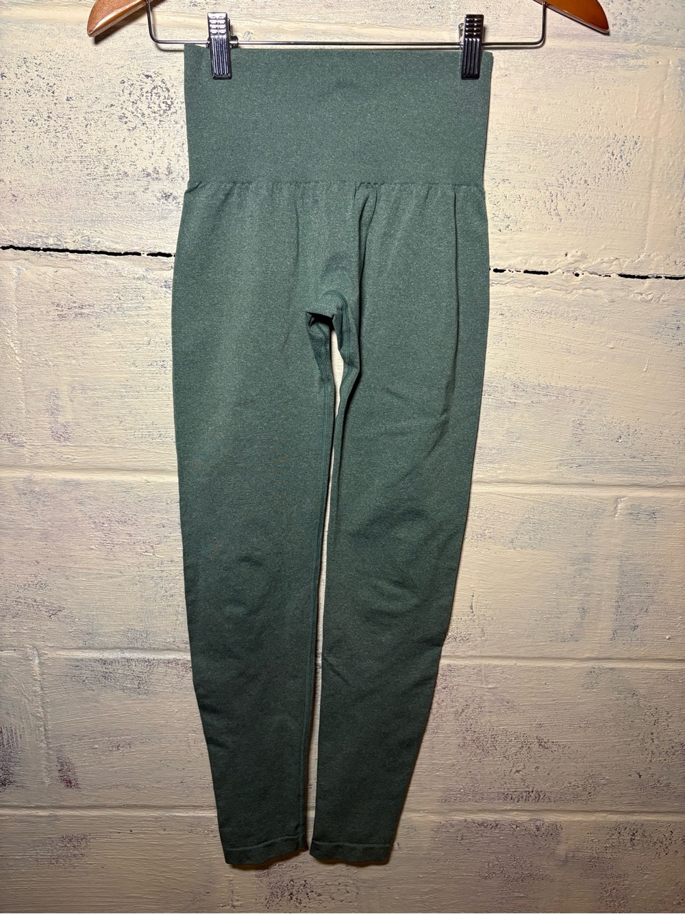 NVGTN heathered Green Seamless Leggings XS